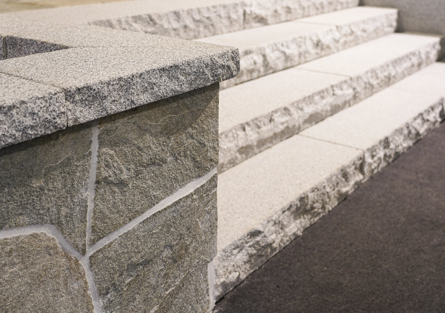 Cap Stone Combi - Bergama Granite Grey 500x260x70