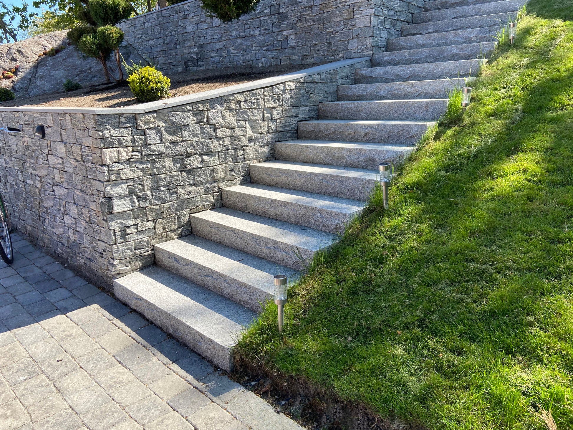 Stentrappa Granit Villa Grå 700x320x140 | Stenbolaget.