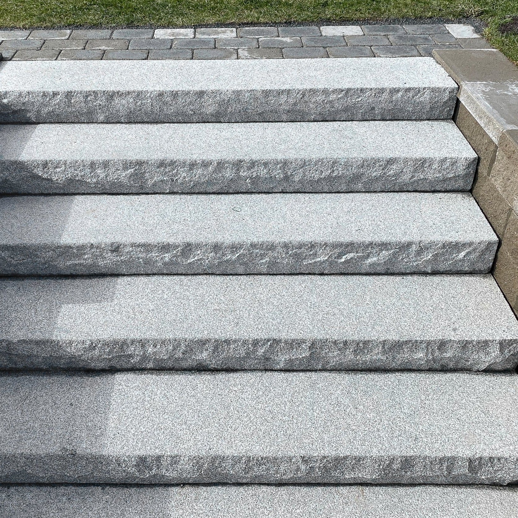 Stentrappa Granit Villa Grå 1000x320x140 | Stenbolaget.