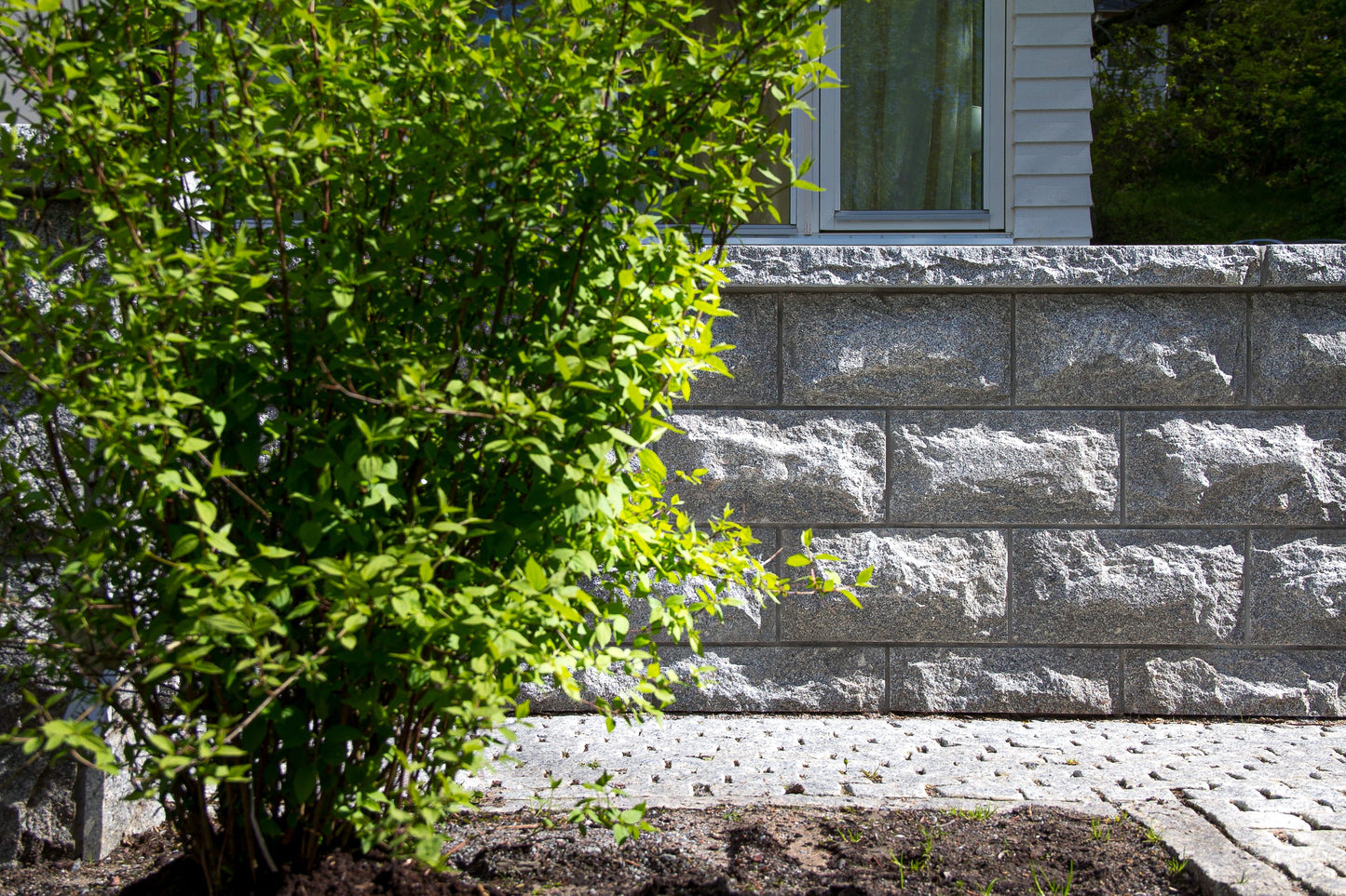 Murbeklädnad Rustik Grå 400x200x30-50 | Stenbolaget.