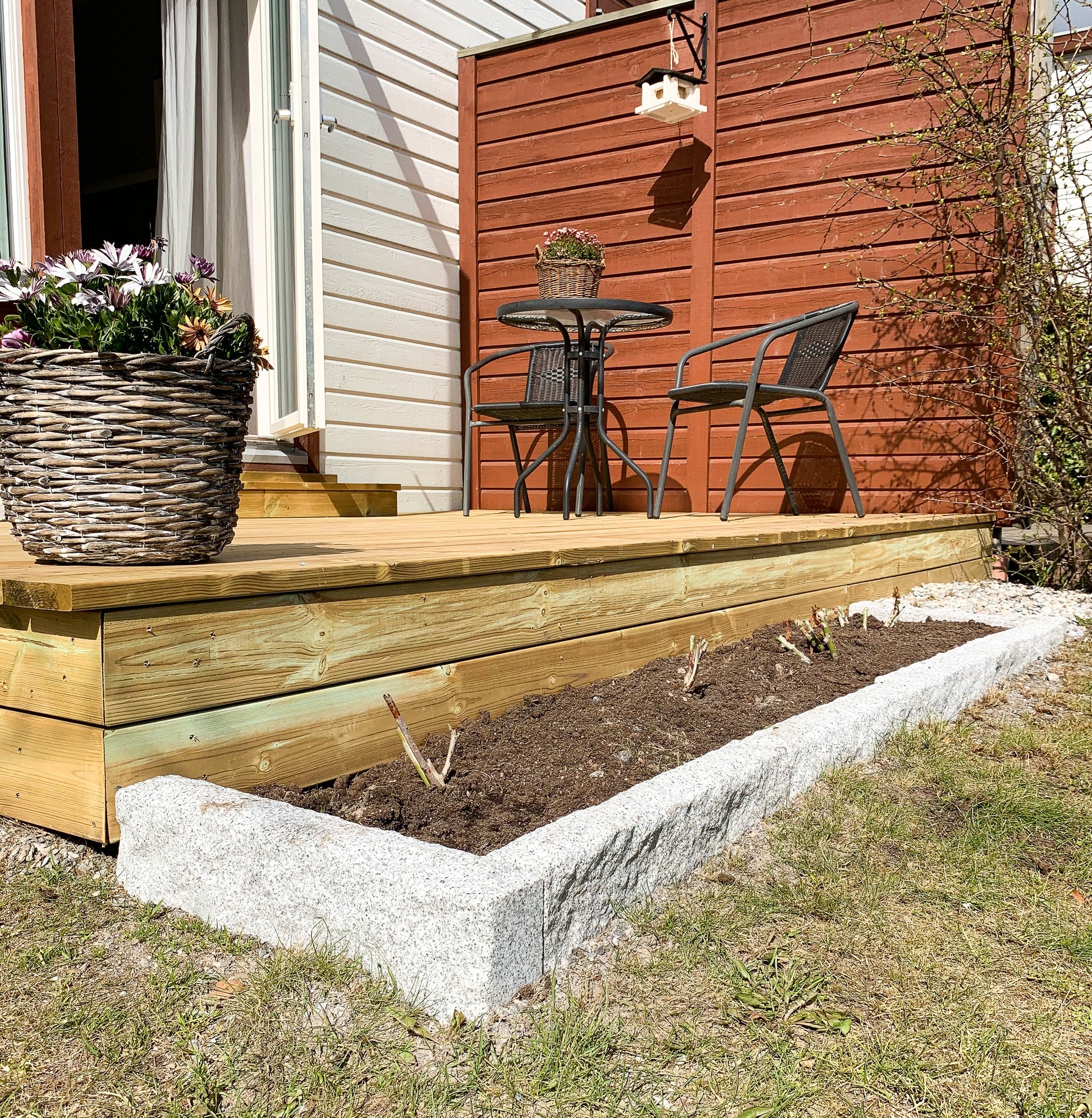 Trädgårdskantsten Mini Rustik Grå 500x150x75 | Stenbolaget.
